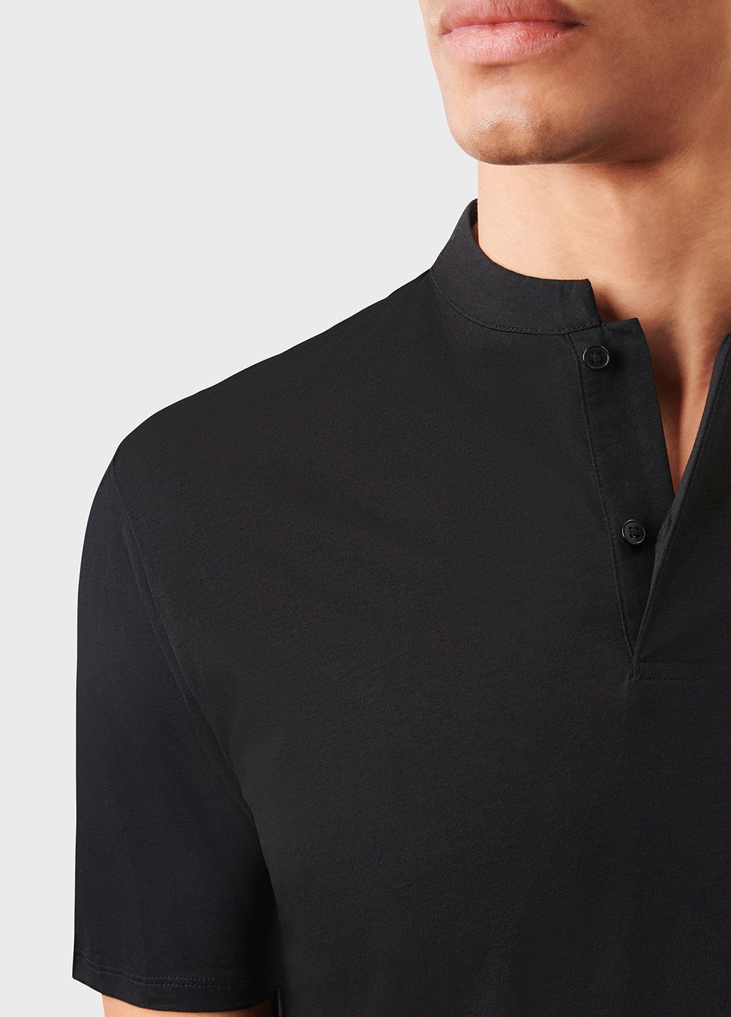 Чорна футболка Drykorn