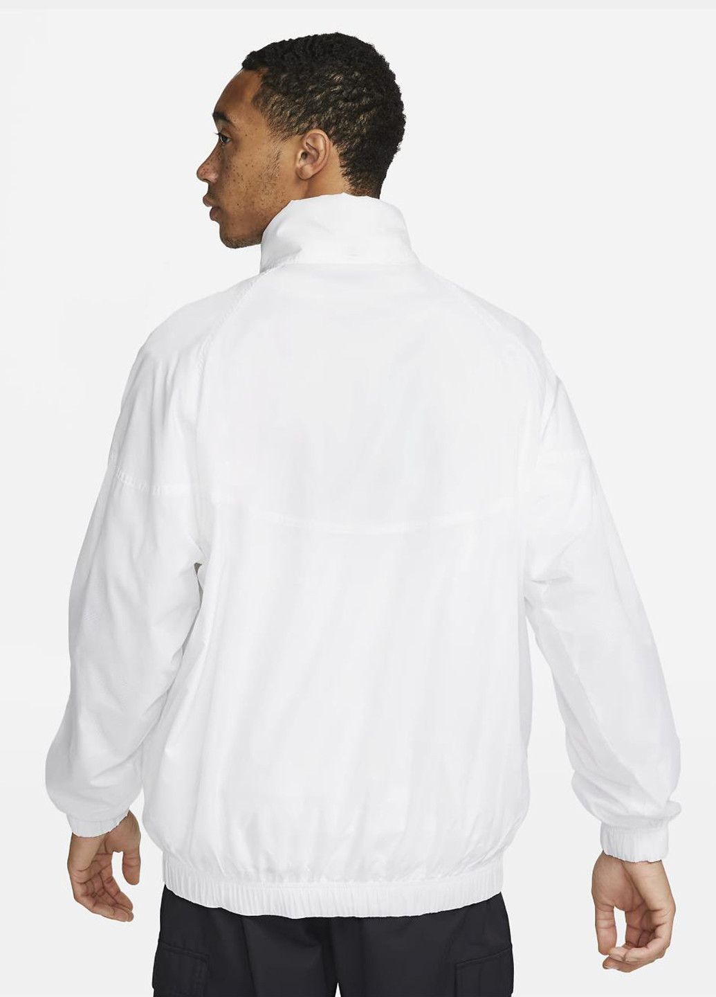 Белая демисезонная ветровка Nike Sportswear Windrunner Men's Unlined Woven