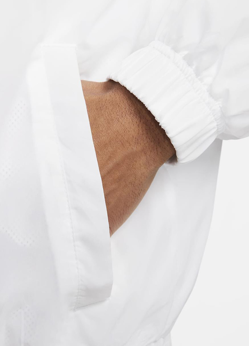 Белая демисезонная ветровка Nike Sportswear Windrunner Men's Unlined Woven