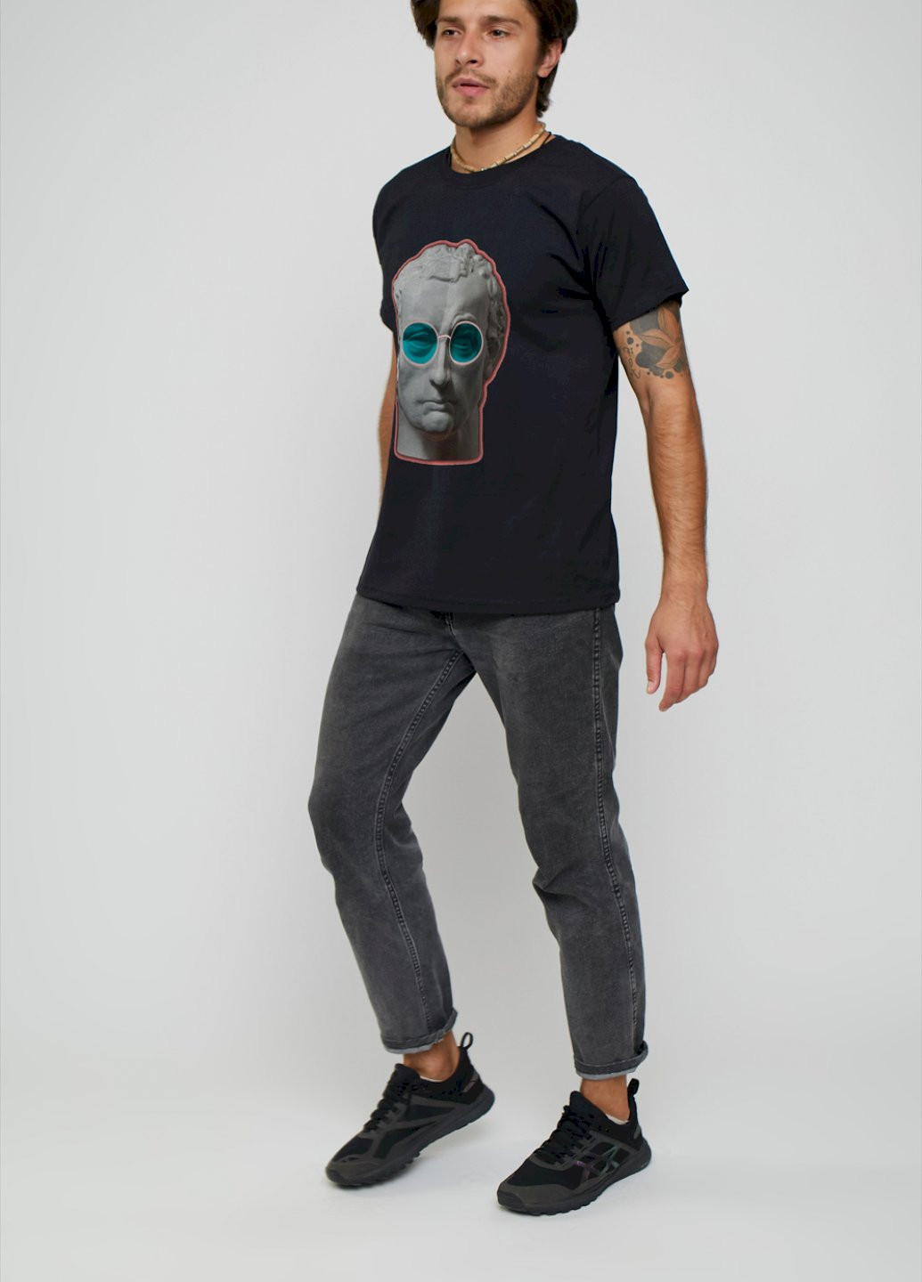 Чорна футболка чоловіча YAPPI