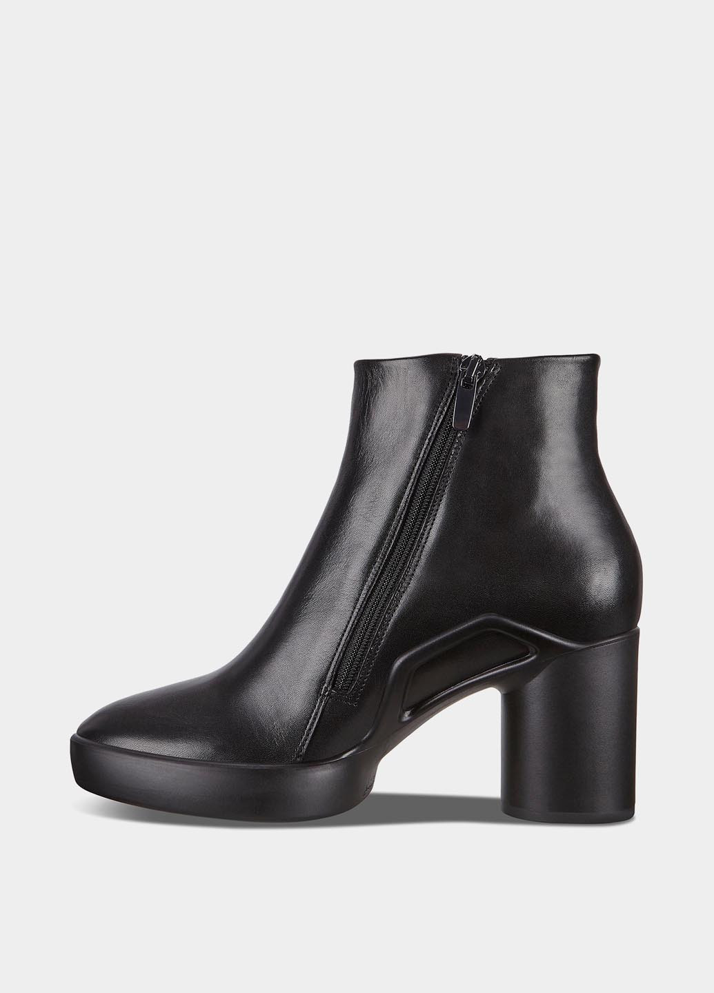 Осенние ботинки Ecco без декора