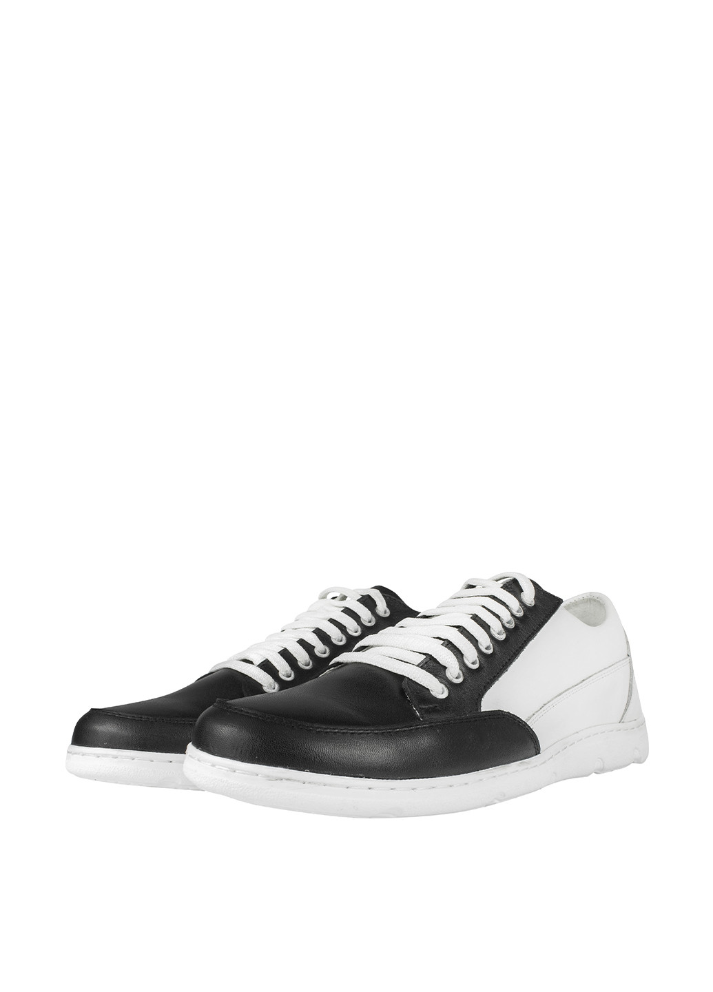 Черно-белые спортивные туфли Libero на шнурках