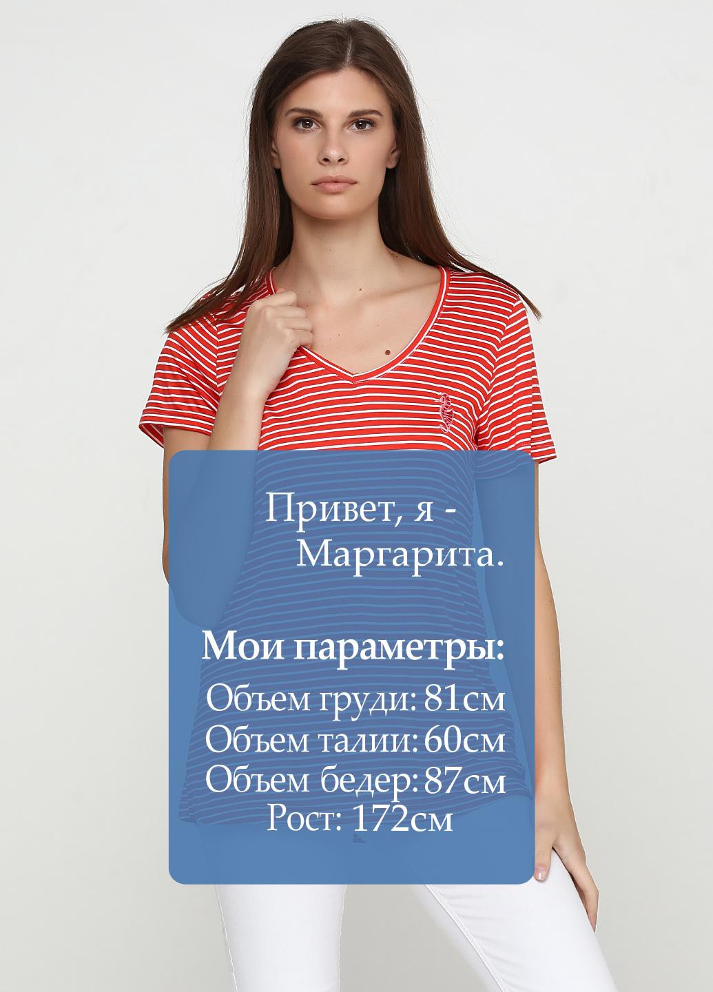 Красная летняя футболка MAKSYMIV