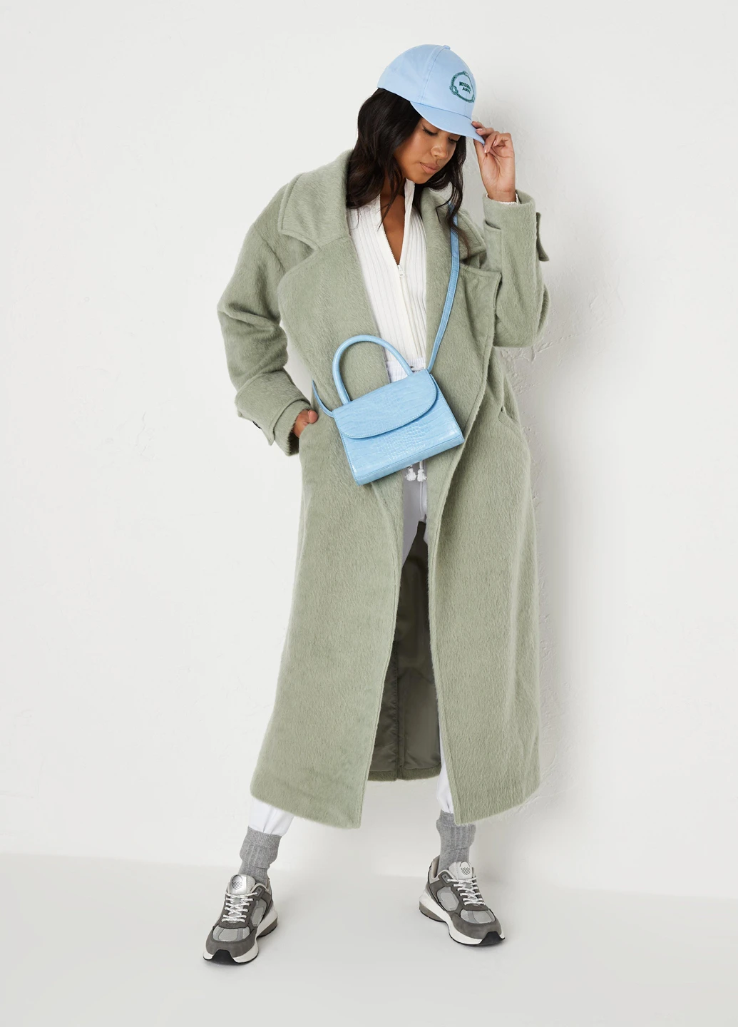 Оливкове демісезонне Пальто однобортне Missguided
