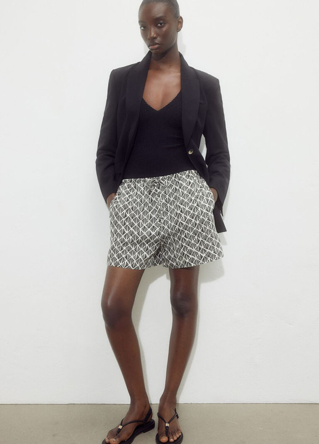 Шорты H&M (362050118)