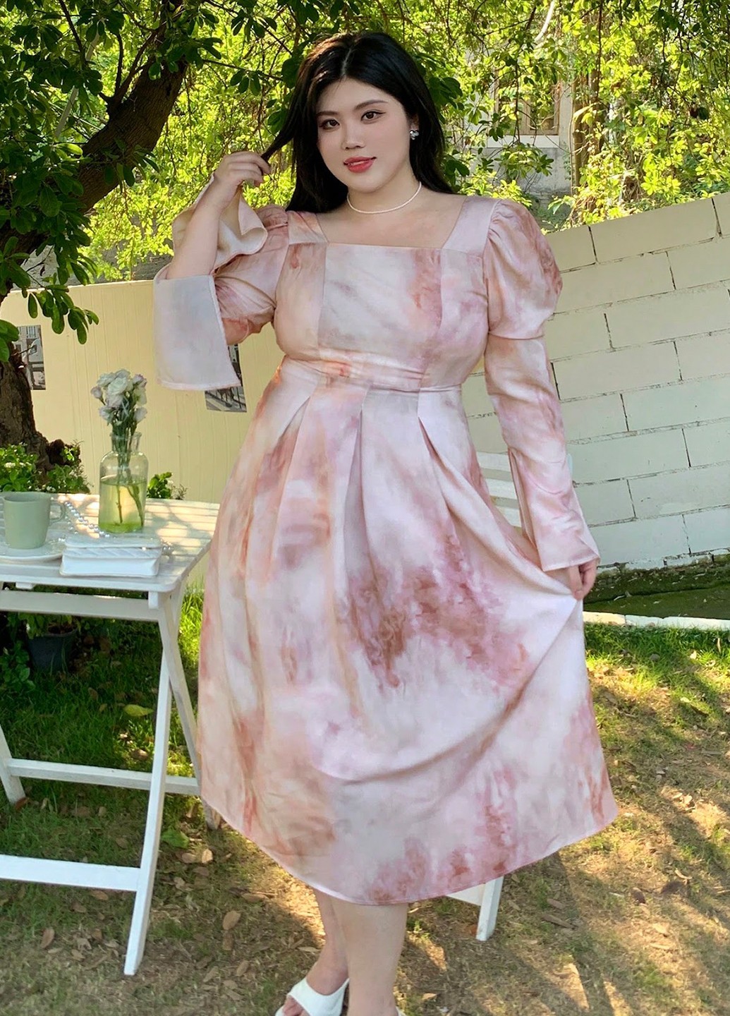 Светло-розовое кэжуал платье клеш SHEIN с цветочным принтом