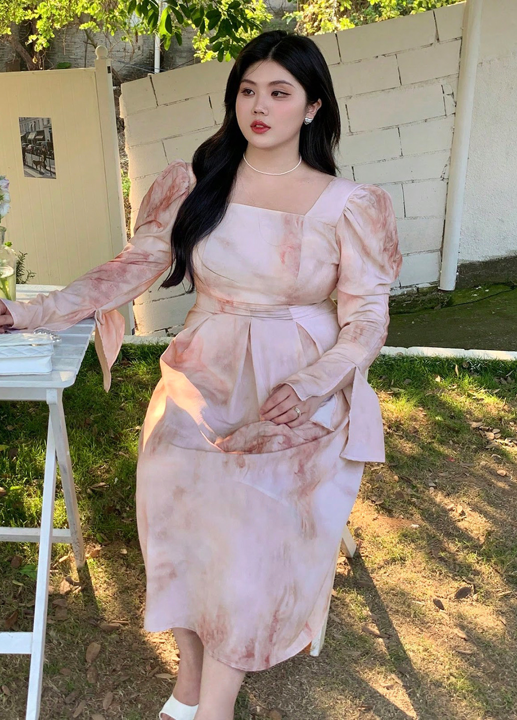 Светло-розовое кэжуал платье клеш SHEIN с цветочным принтом