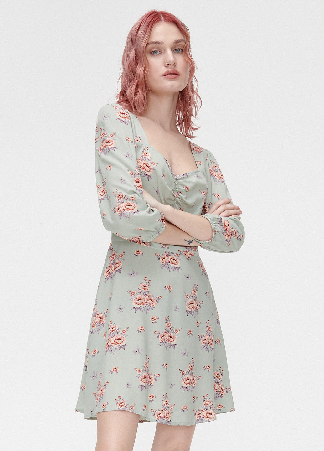 Мятное кэжуал платье Cropp с цветочным принтом