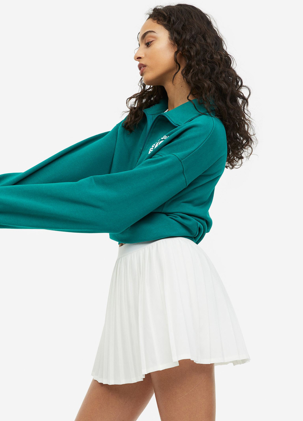 Белая спортивная однотонная юбка H&M плиссе