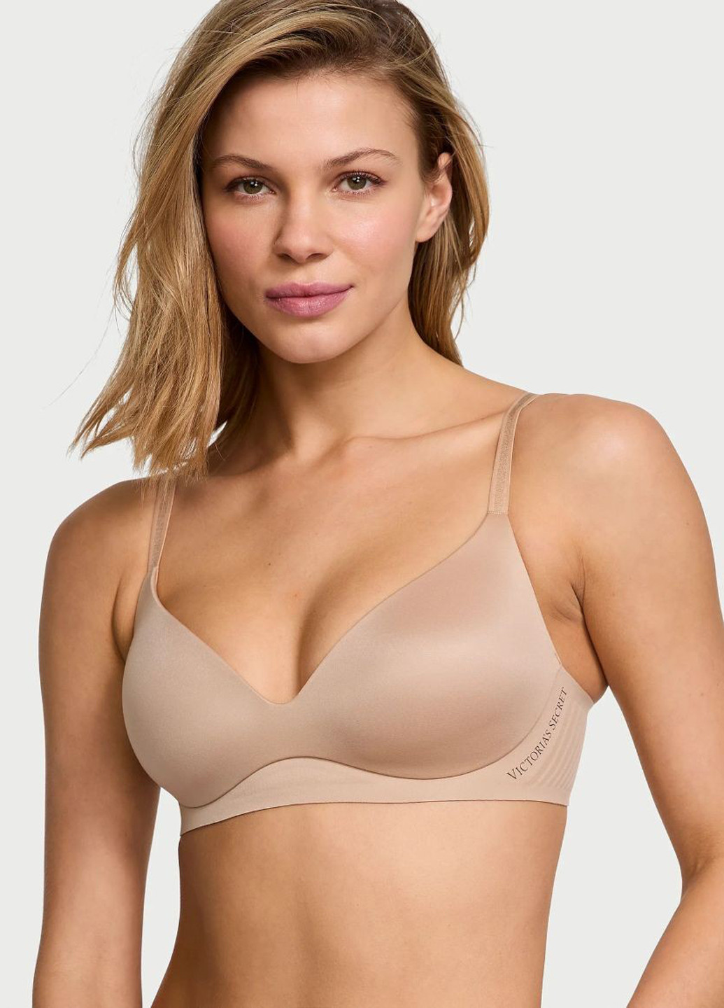 Бежевий бюстгальтер Victoria's Secret без кісточок поліамід