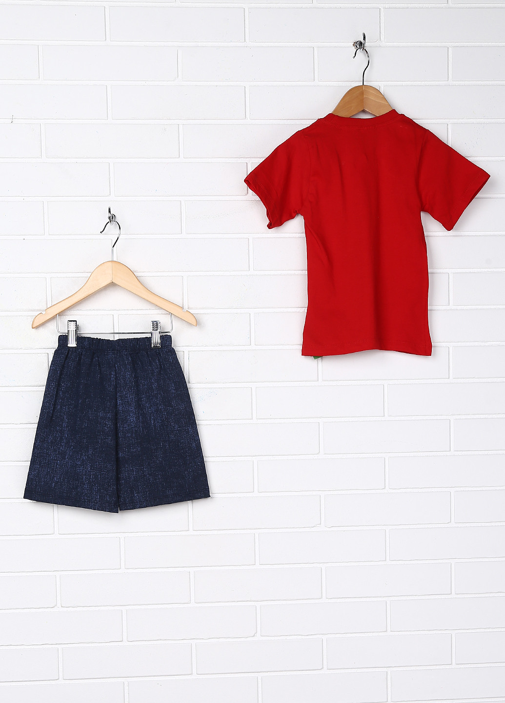 Червоний літній комплект (футболка, шорти) Bebebix