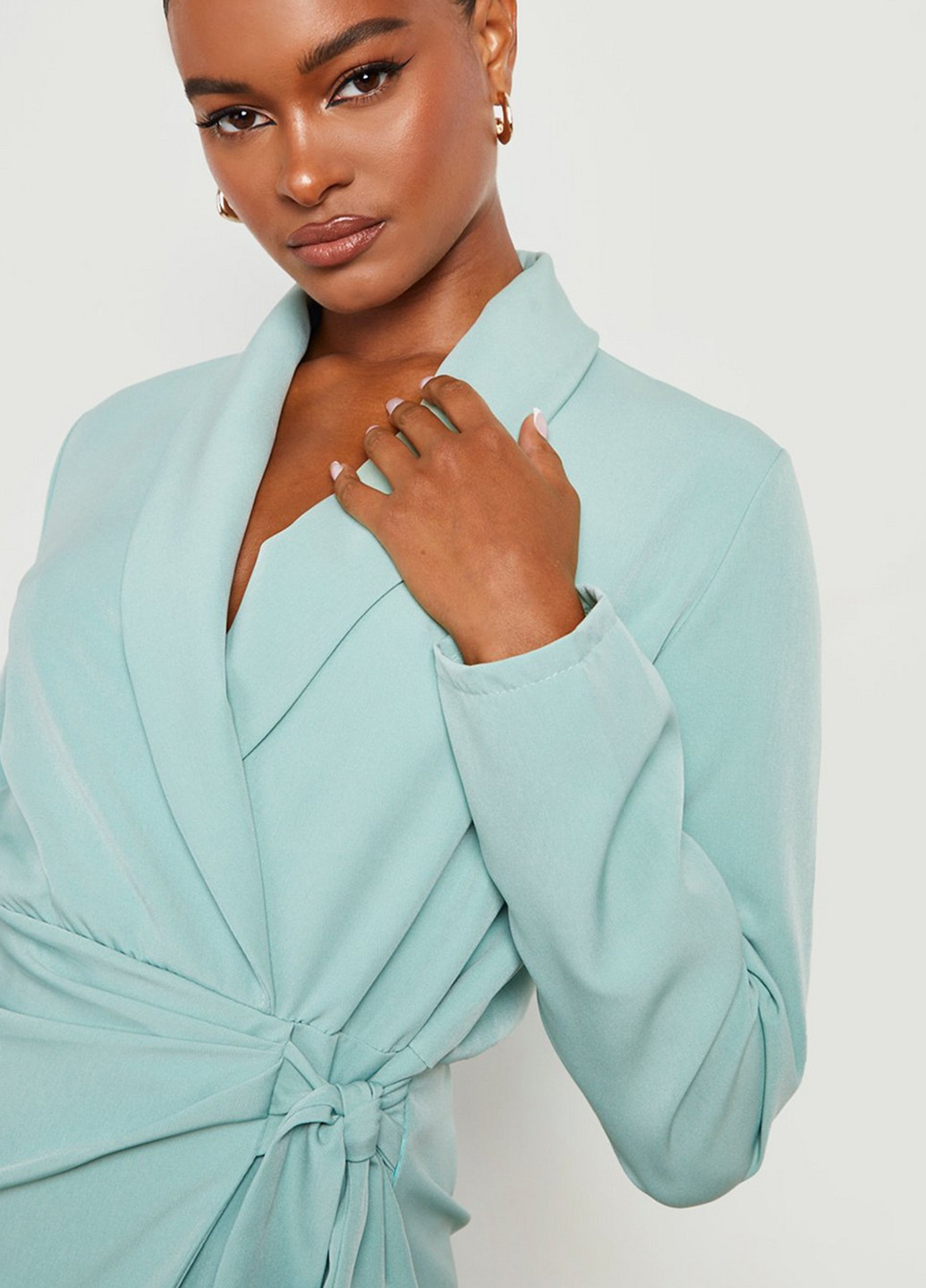 М'ятна кежуал сукня на запах Boohoo однотонна