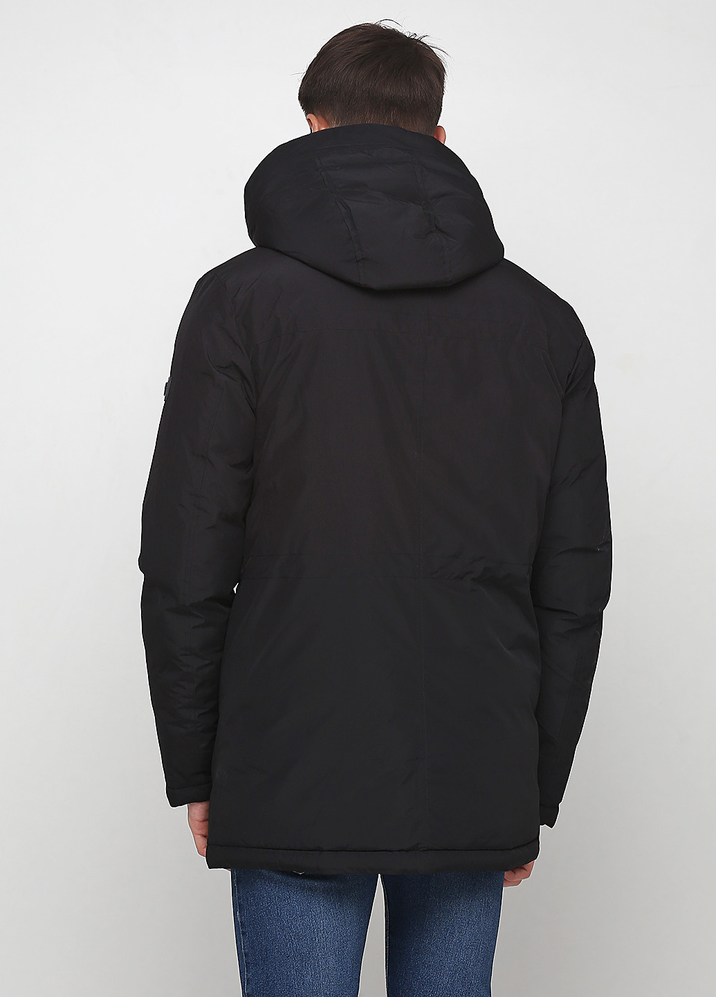 Черная зимняя куртка Vivacana