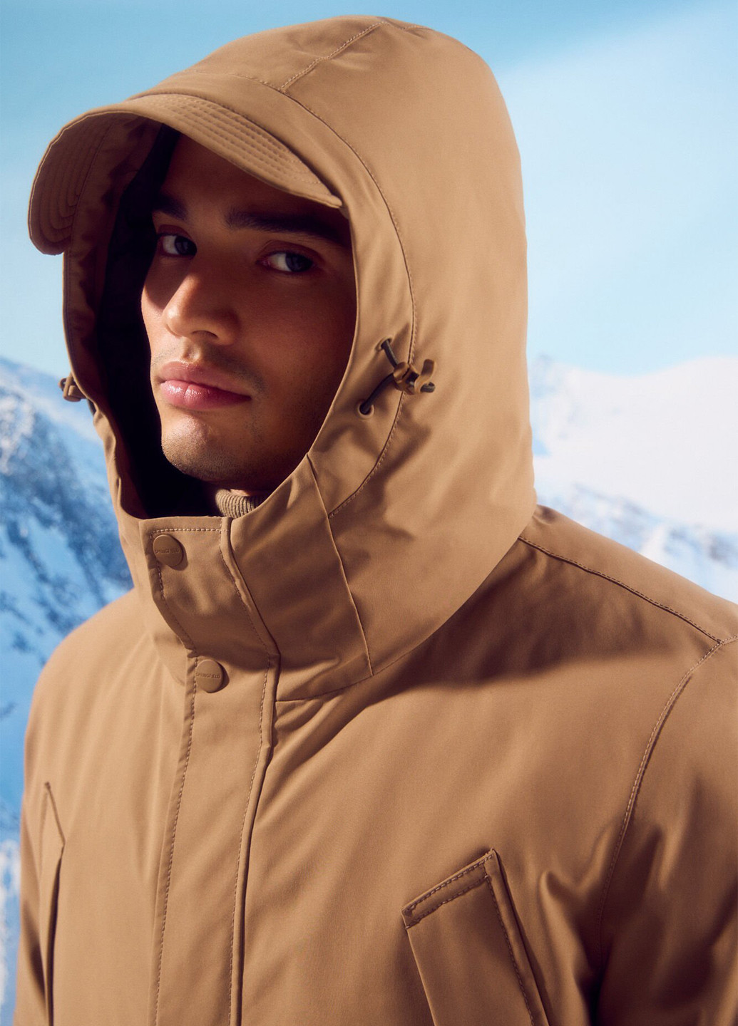 Світло-коричнева зимня куртка Springfield