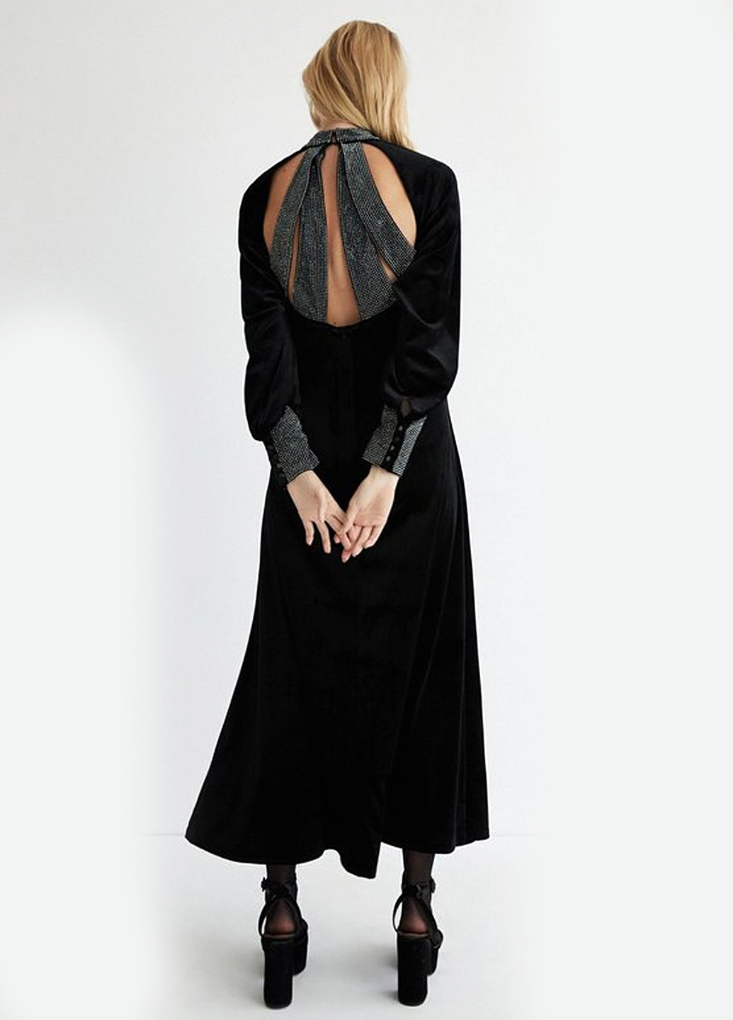 Чорна вечірня сукня кльош, з відкритою спиною Warehouse однотонна