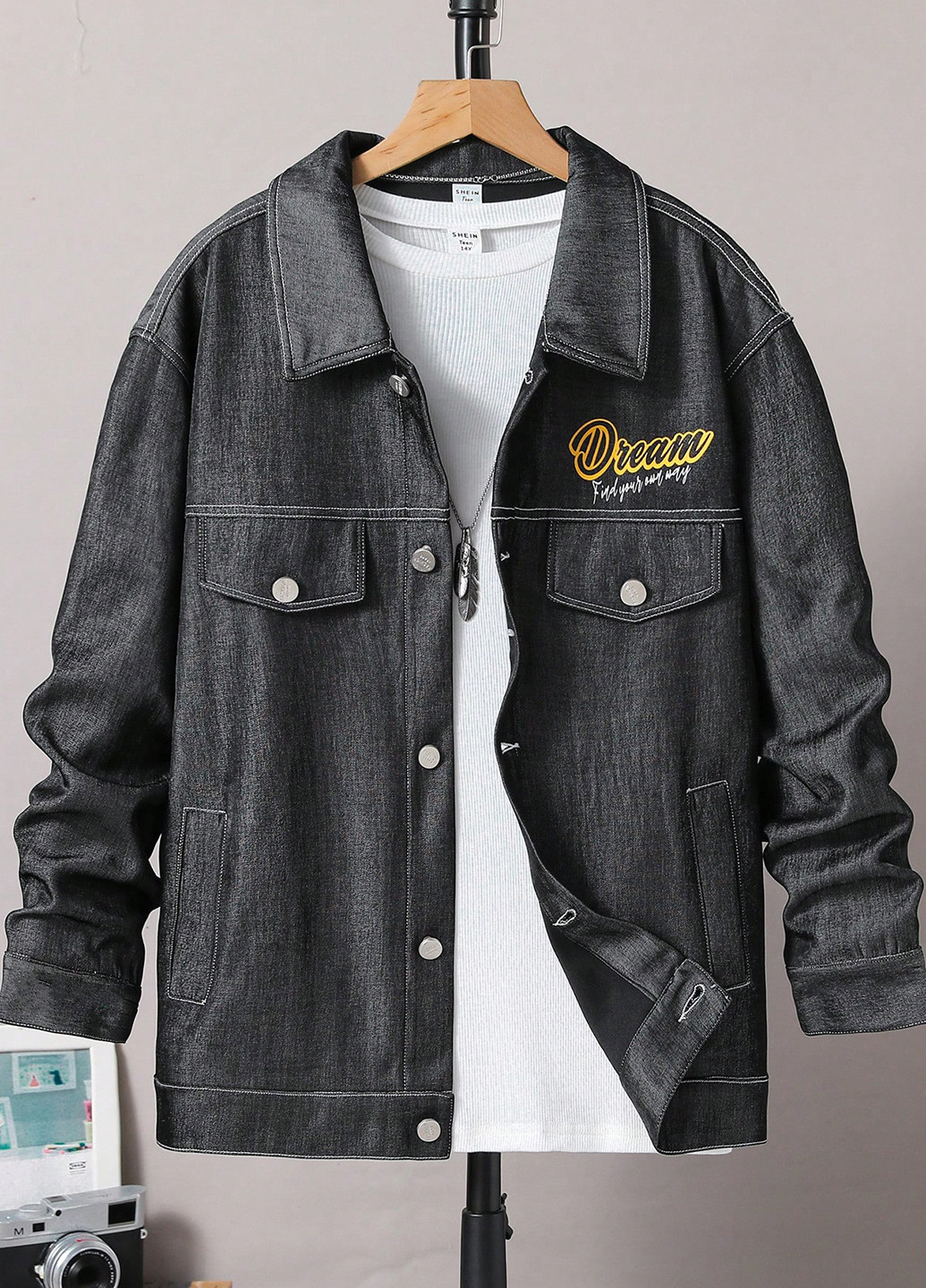 Чорна демісезонна куртка SHEIN