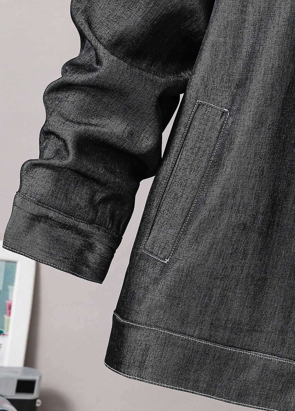 Чорна демісезонна куртка SHEIN