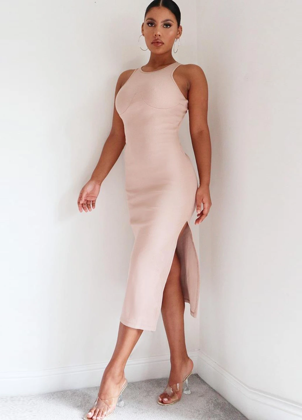 Пудрова кежуал cукня сукня-майка PrettyLittleThing однотонна