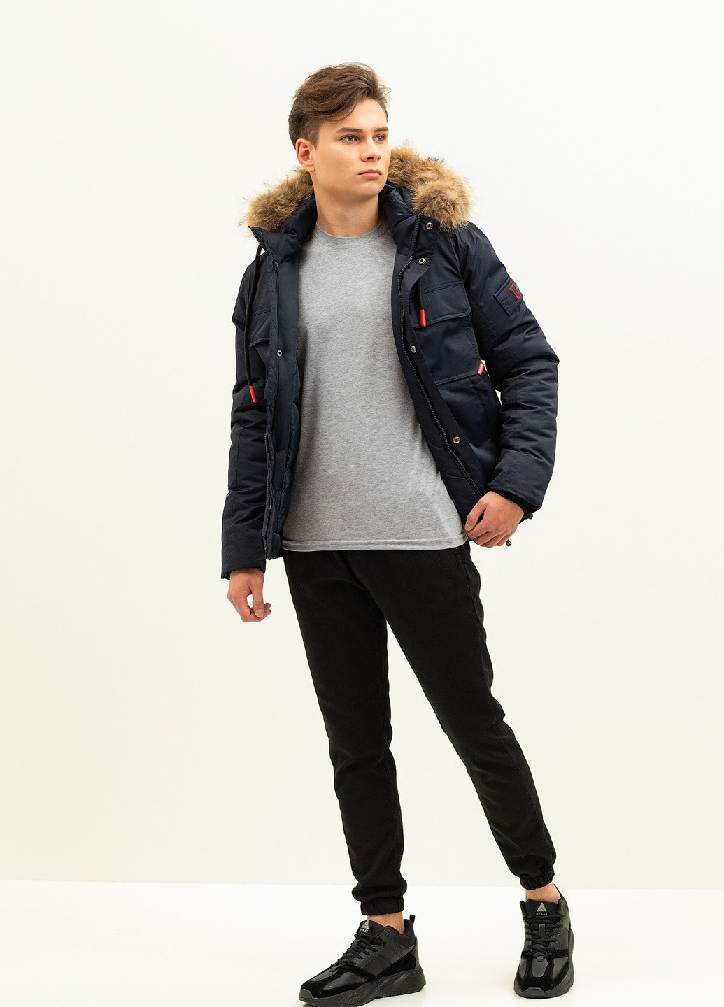 Темно-синяя зимняя куртка Remain