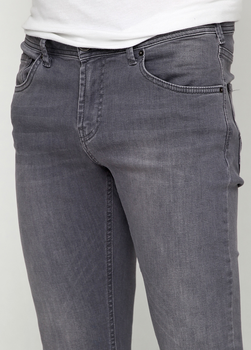 Серые демисезонные скинни джинсы Madoc