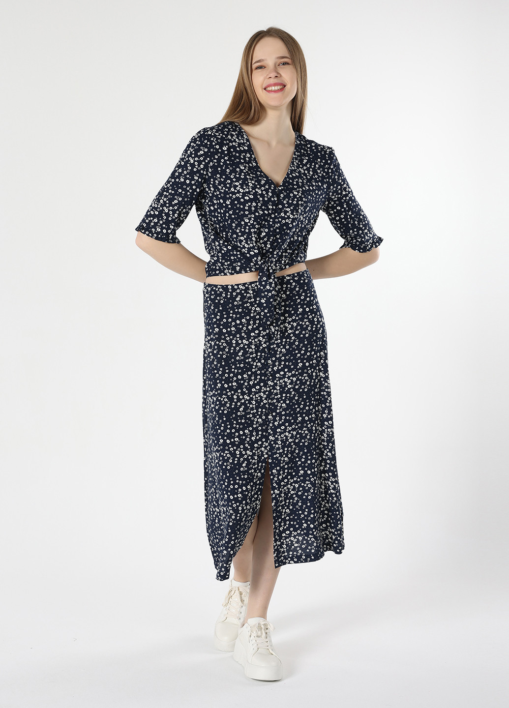 Темно-синя сорочка Colin's