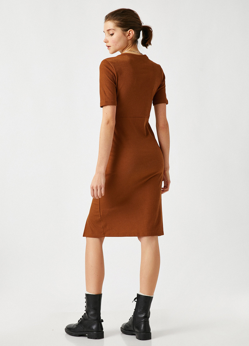 Светло-коричневое кэжуал платье футляр KOTON однотонное
