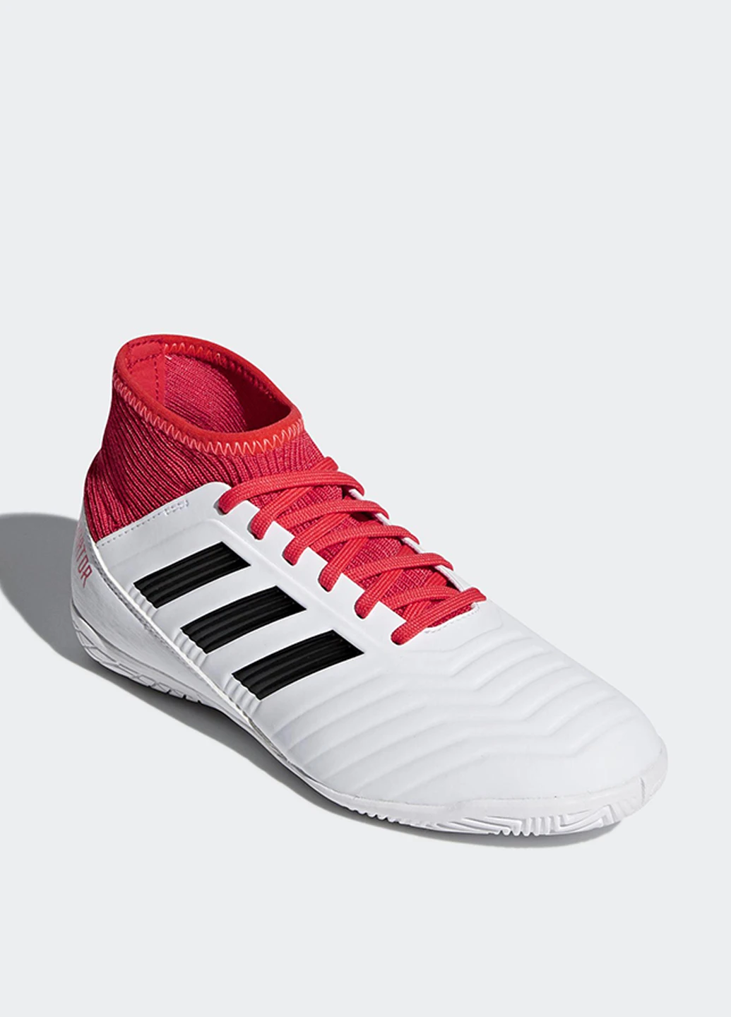 Цветные бутсы adidas
