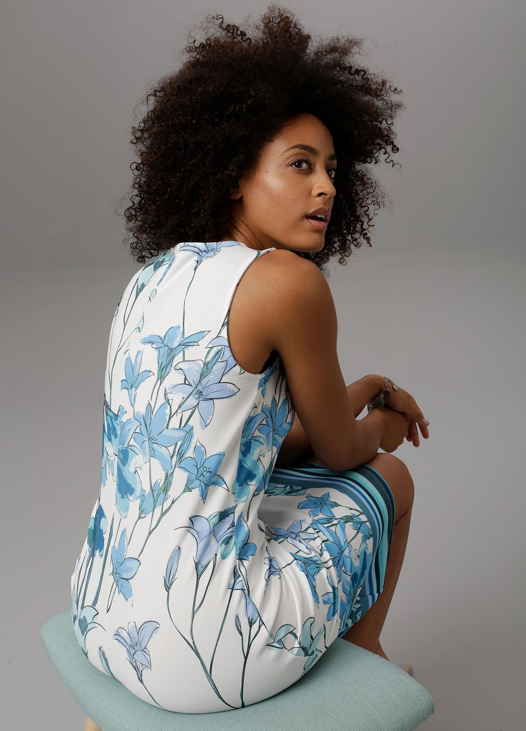 Білий кежуал сукня Bench