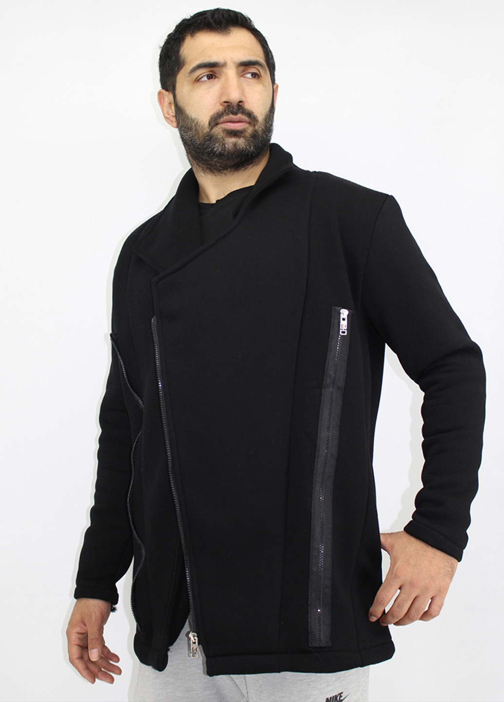 Черная демисезонная куртка Eksibir