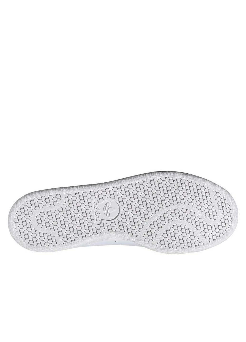 Белые демисезонные кроссовки adidas