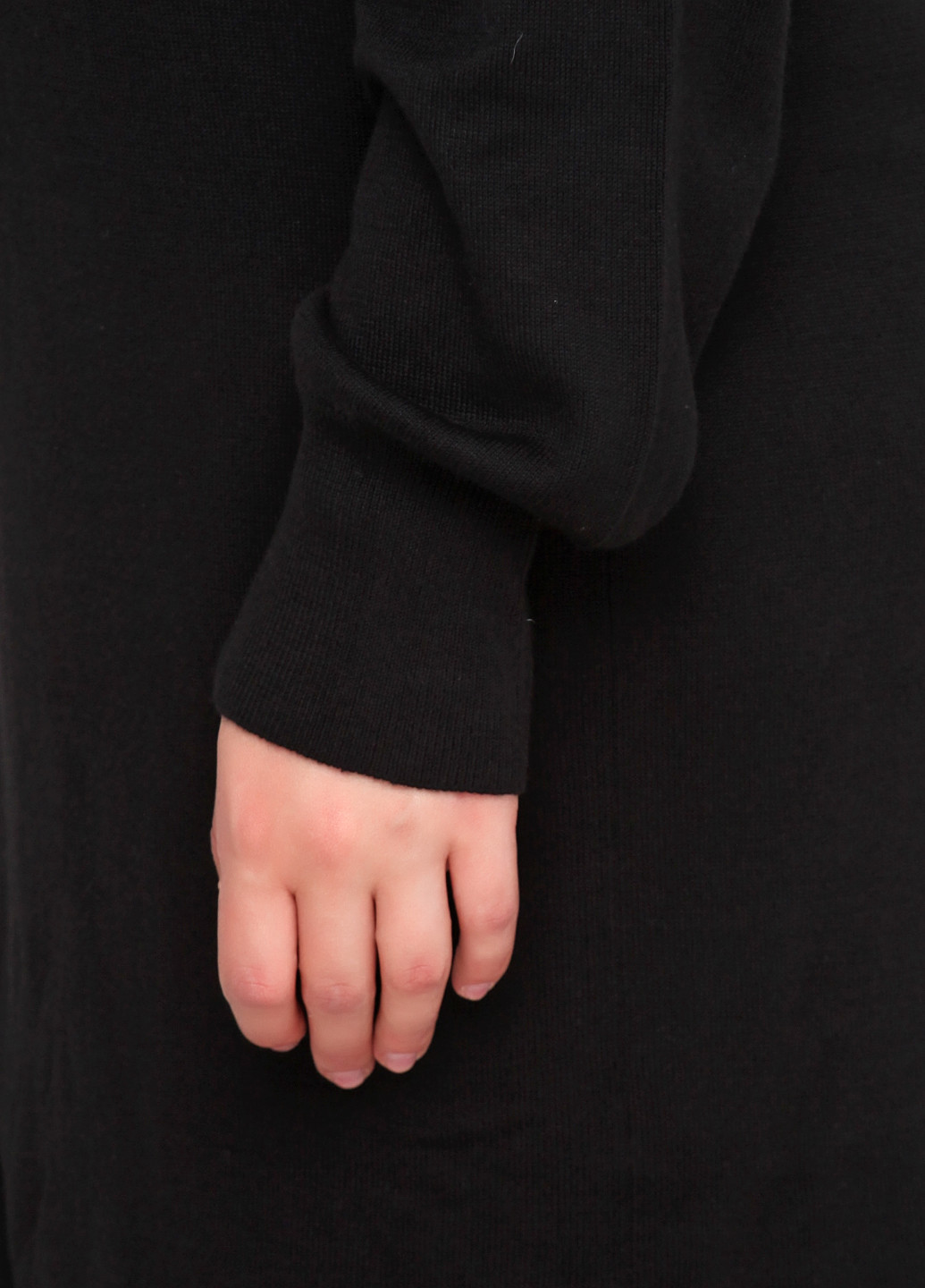 Черное кэжуал платье футляр Sara Kelly однотонное