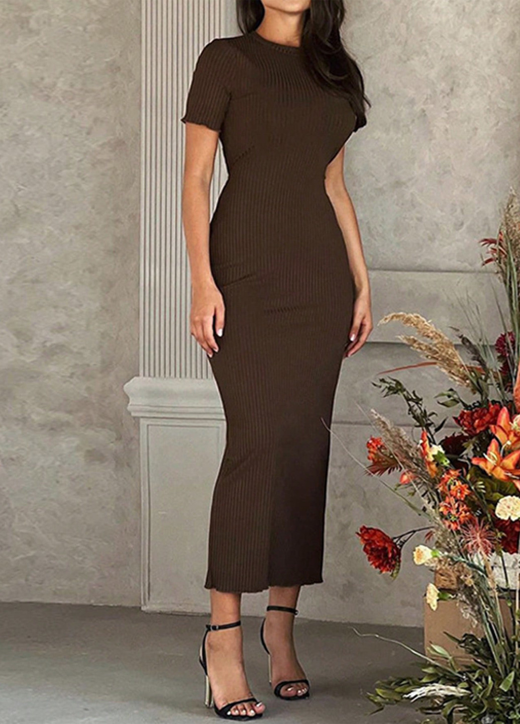 Коричневое кэжуал платье силуэтная SHEIN однотонное
