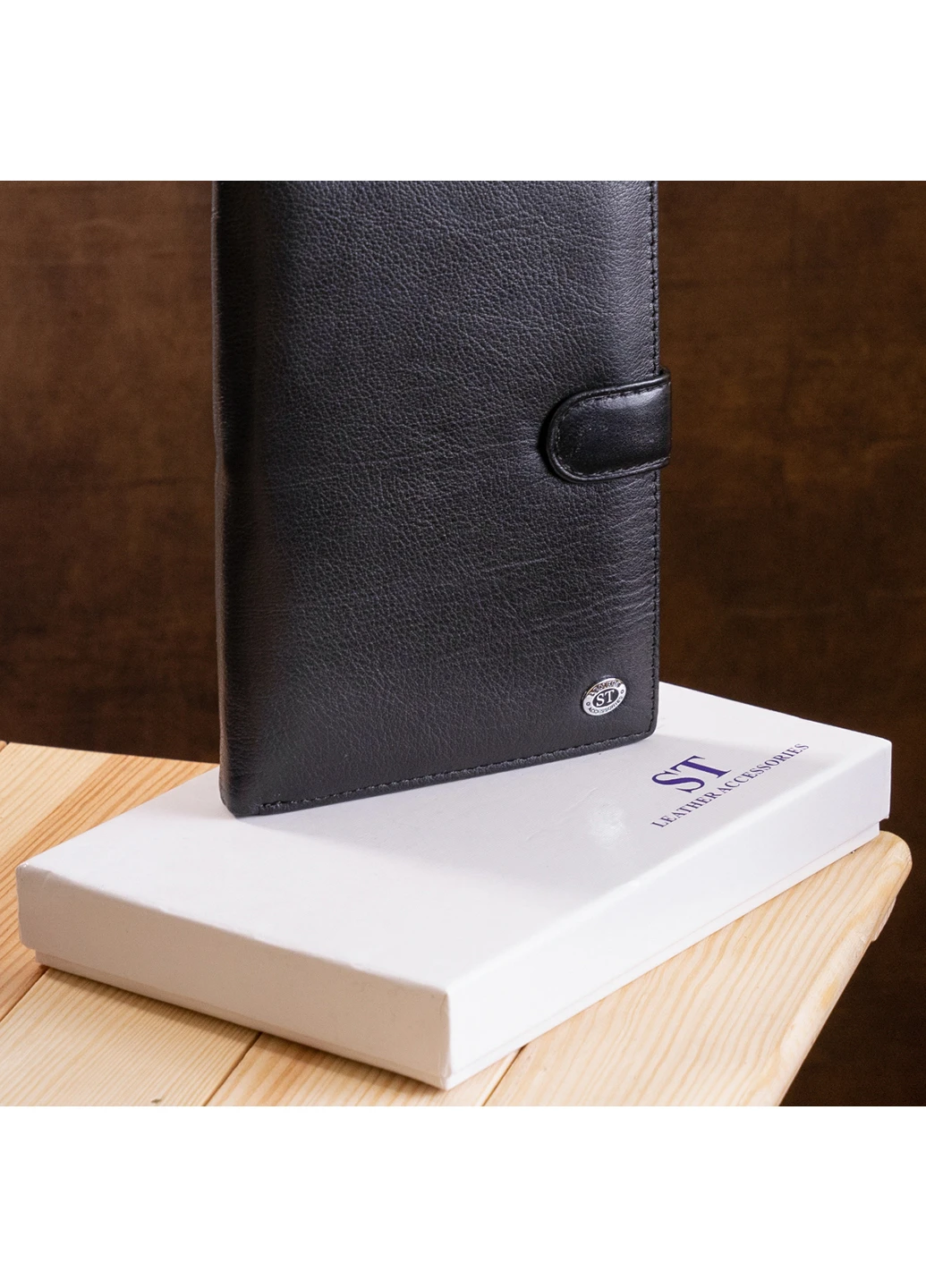 Чоловік шкіряний гаманець-візитниця 11,5х17,5 см st leather (232990218)