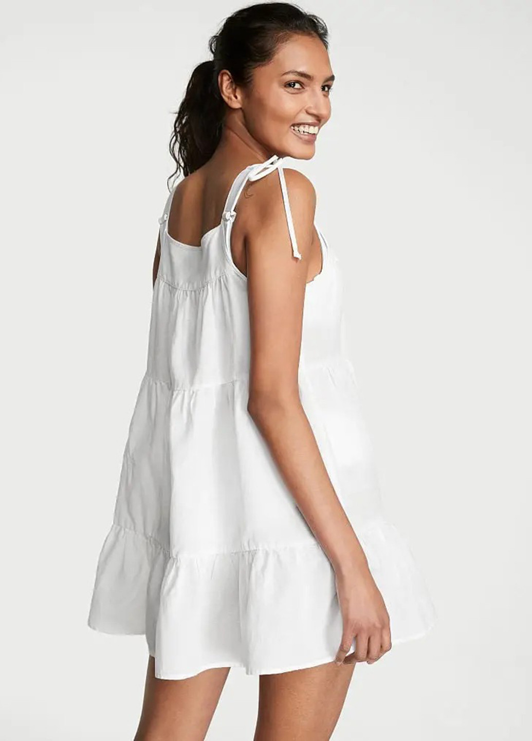 Белое кэжуал платье а-силуэт Victoria's Secret однотонное