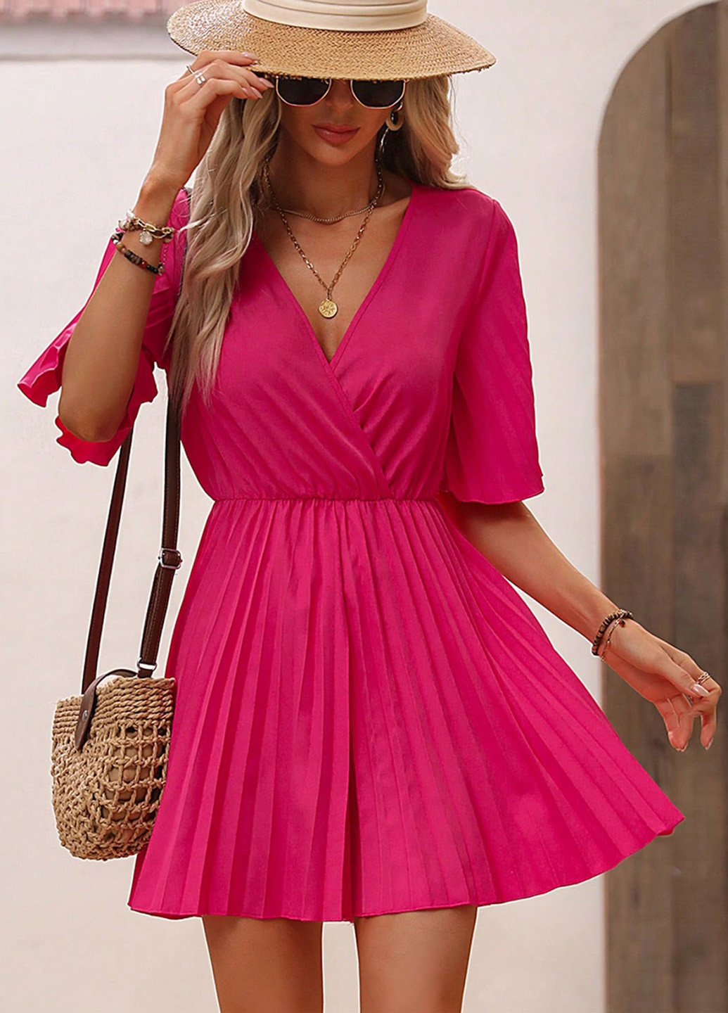 Комбінезон SHEIN комбінезон-шорти однотонний рожевий кежуал, коктейльний поліестер