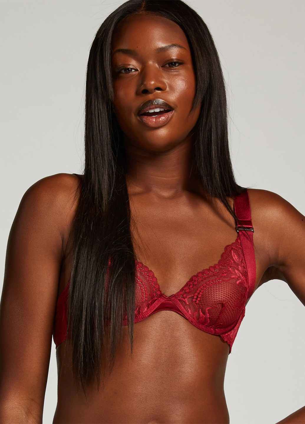 Бордовый бюстгальтер Hunkemoller с косточками полиамид