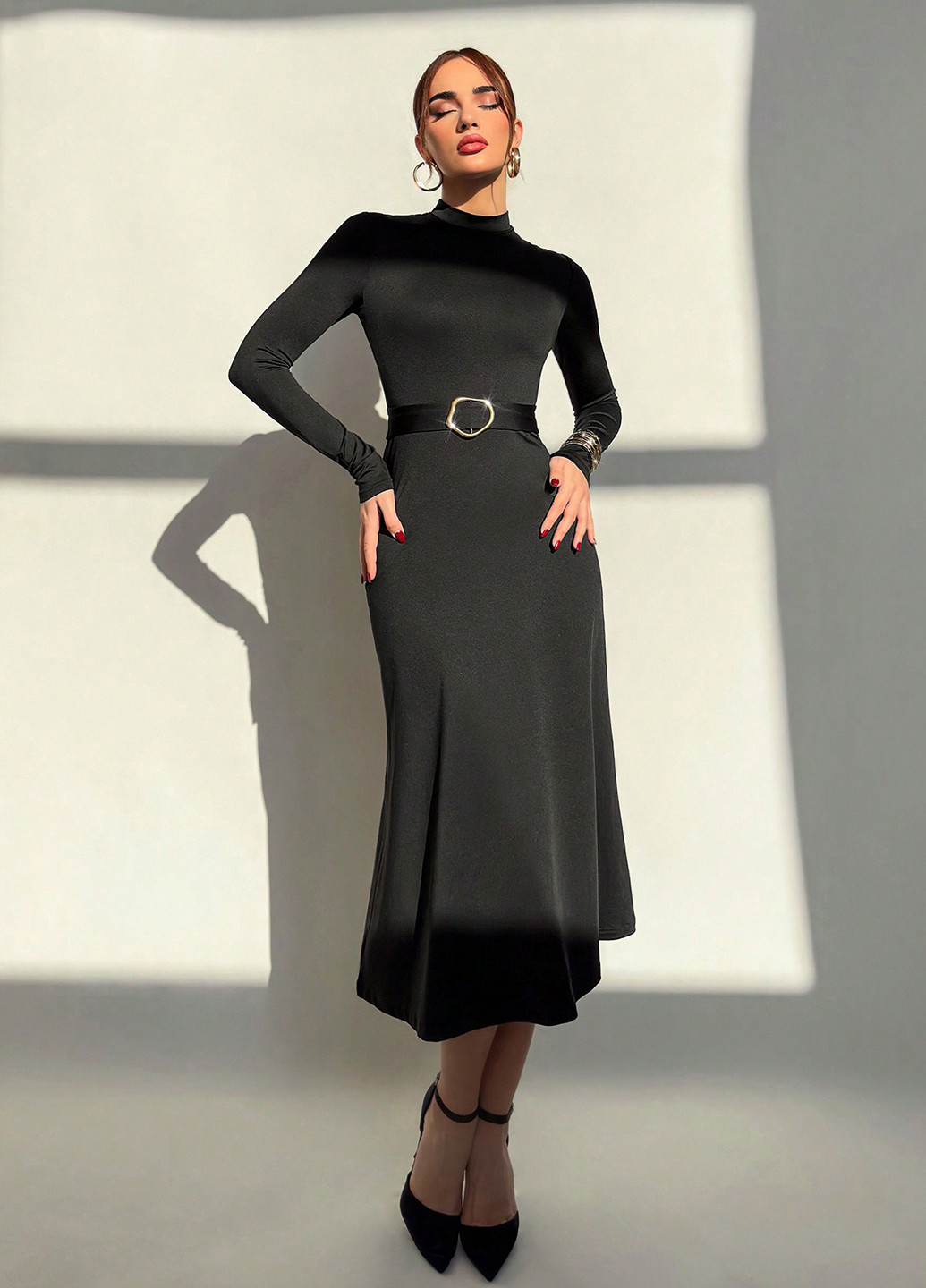 Черное праздничный, вечернее, деловое платье клеш, платье-водолазка, а-силуэт SHEIN однотонное