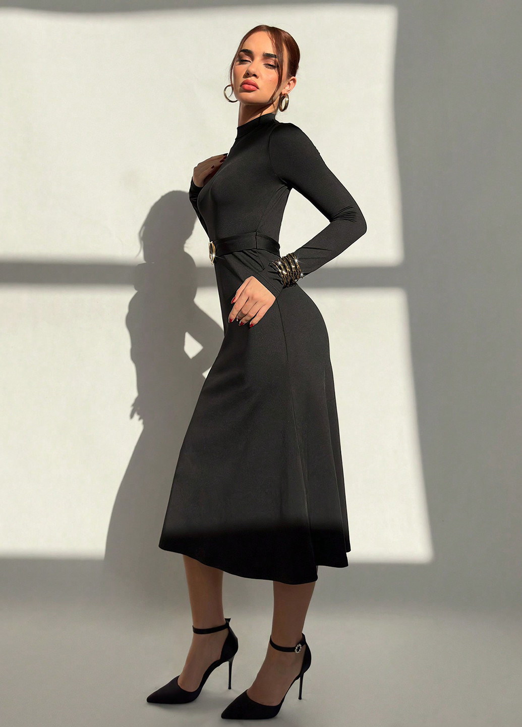 Черное праздничный, вечернее, деловое платье клеш, платье-водолазка, а-силуэт SHEIN однотонное