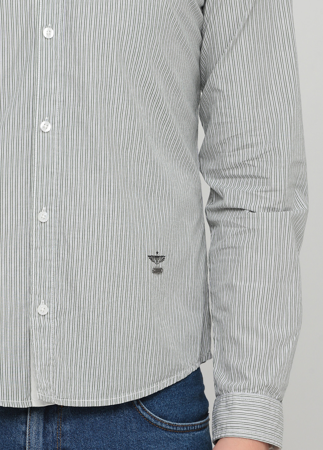 Оливковковая (хаки) кэжуал рубашка в полоску Guess