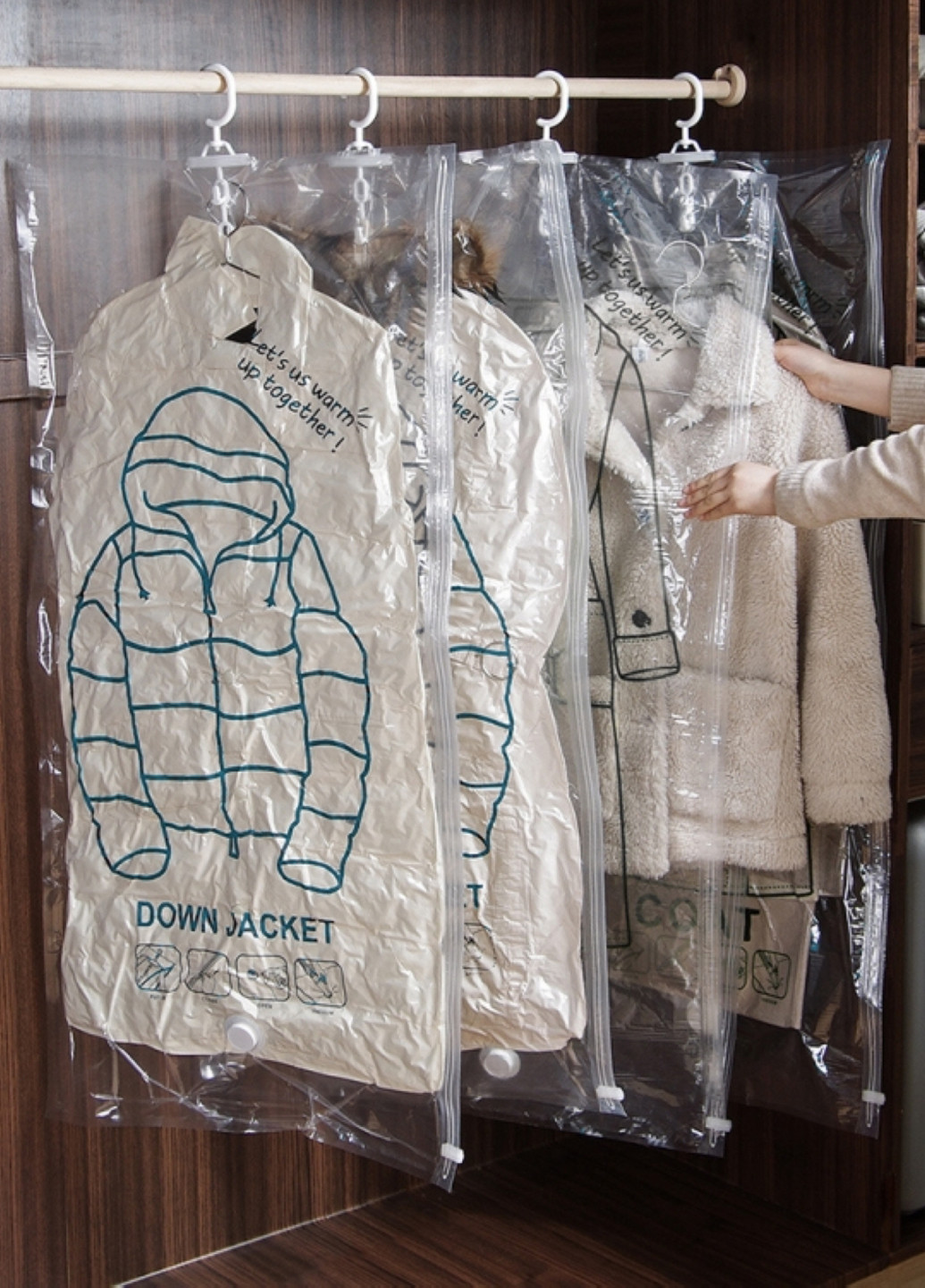 Вакуумний пакет із вішалкою, 60x130 см Forus (306368941)