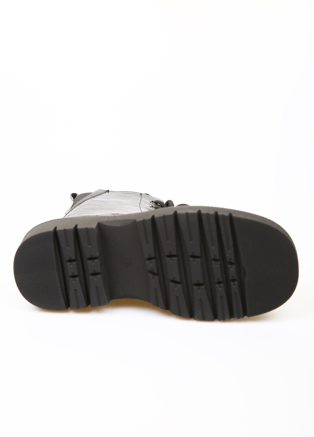 Осенние ботинки Fabio Monelli лаковые из искусственной кожи