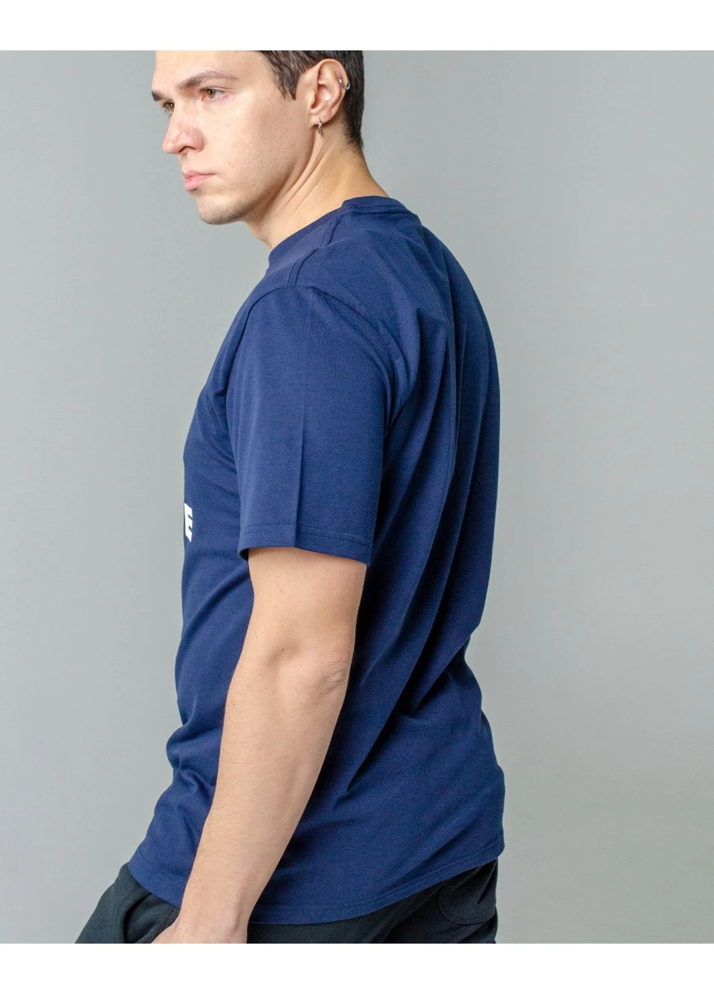 Синяя футболка star chevron tee Converse