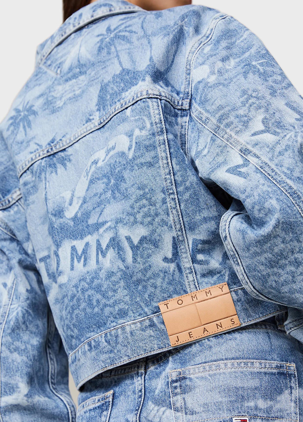 Синяя летняя куртка Tommy Jeans