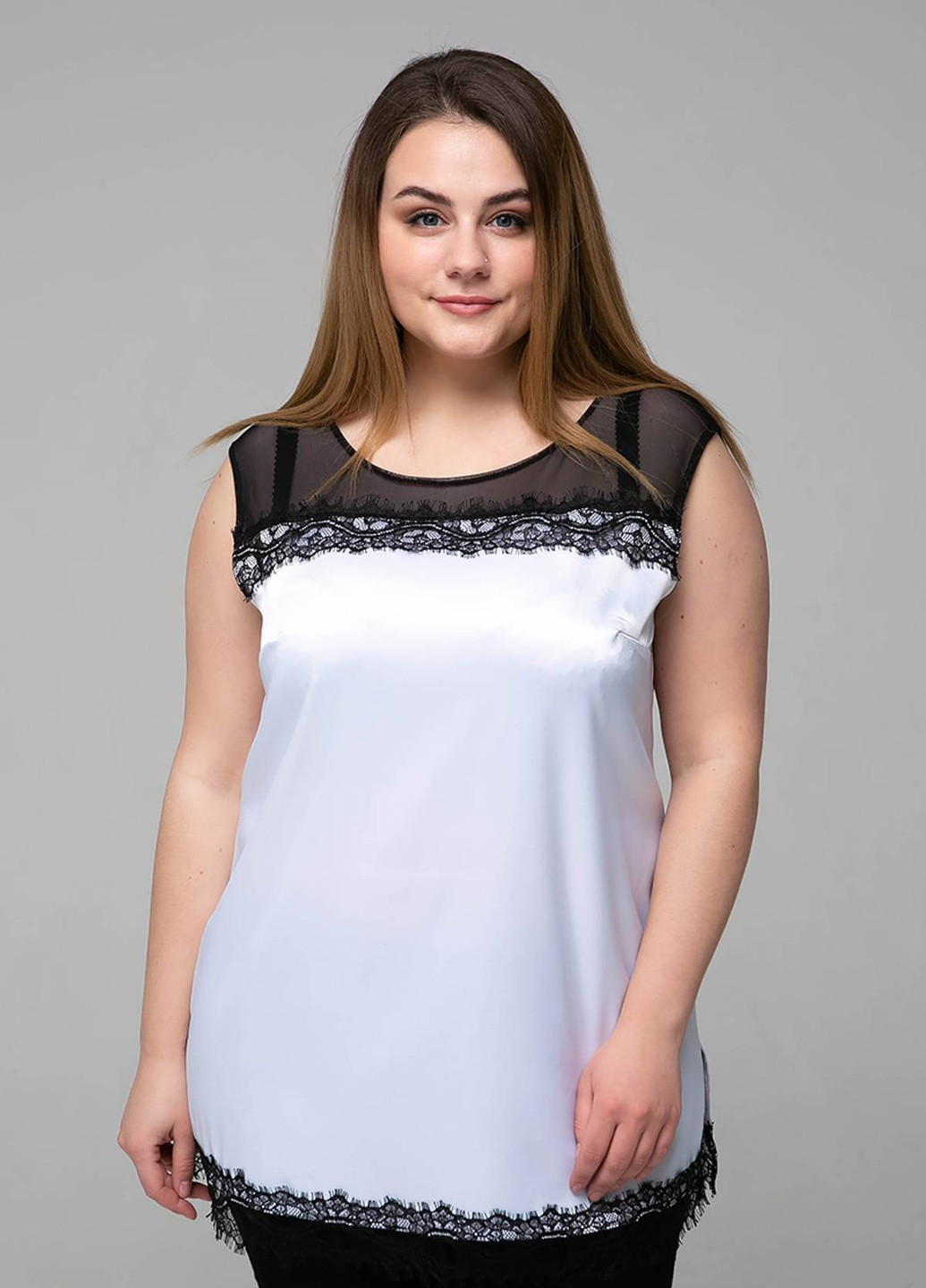 Белая летняя атласная блуза с кружевом тони белая Tatiana