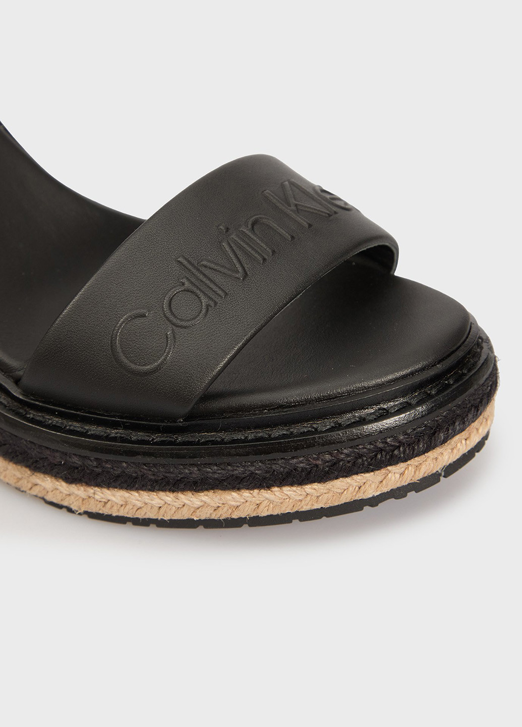 Черные босоножки Calvin Klein с ремешком с логотипом