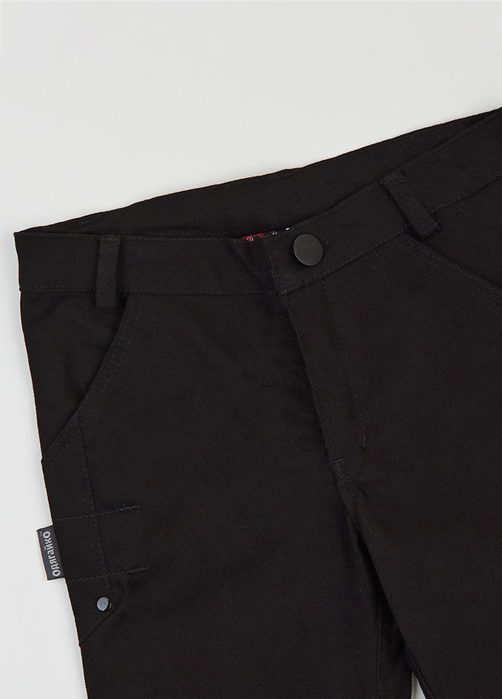 Черные демисезонные прямые джинсы Одягайко
