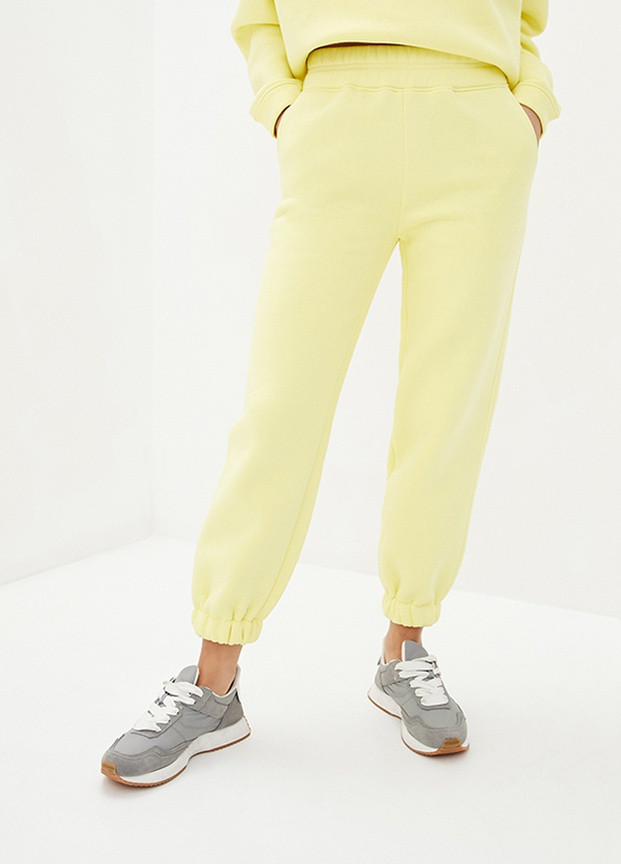 Желтые демисезонные брюки Forly