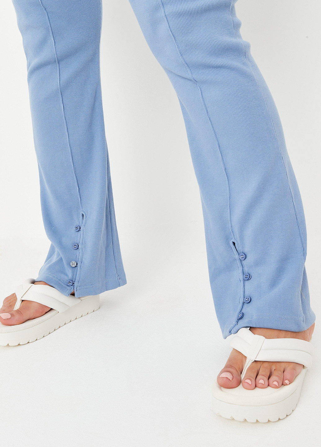 Светло-синие кэжуал демисезонные клеш брюки Missguided