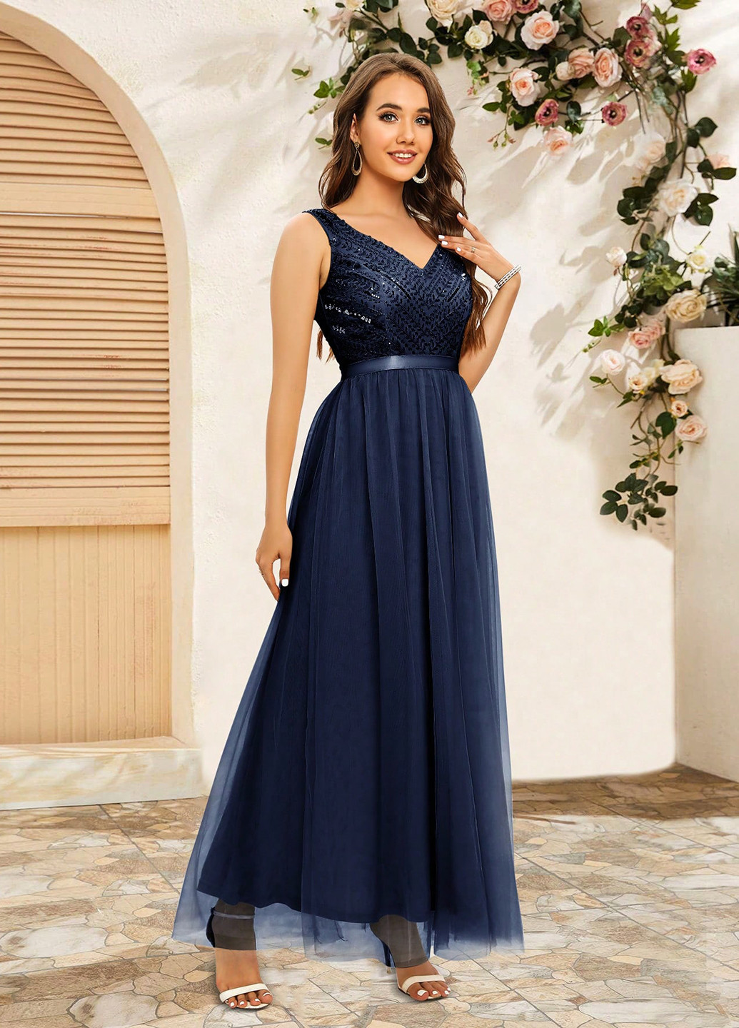 Темно-синее вечернее платье с пышной юбкой SHEIN однотонное