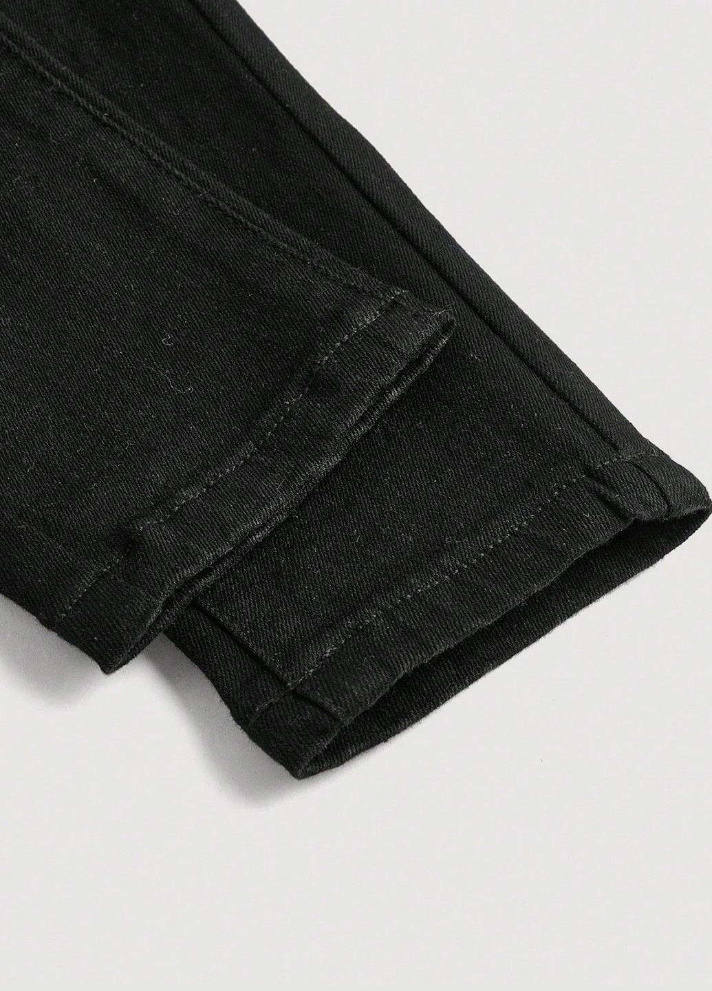 Черные демисезонные джеггинсы SHEIN